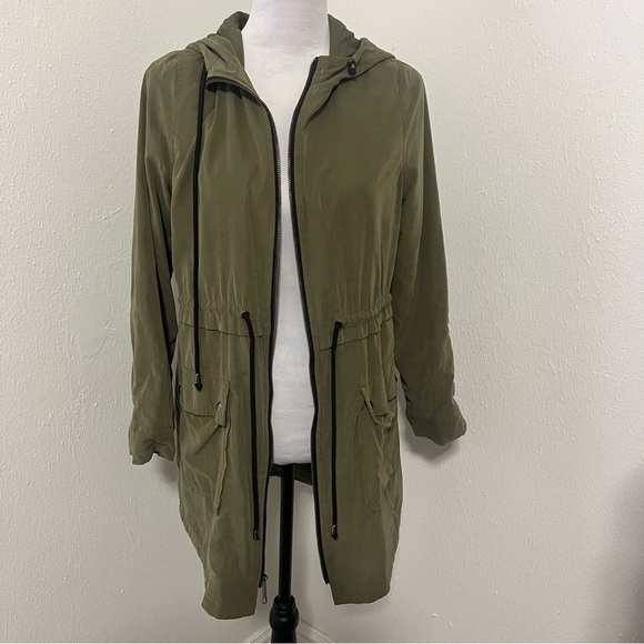 Old Navy Women’s XS Army Olive Trench Coat Parka Jacket Outdoor EUC Everyday - Picture 2 of 9